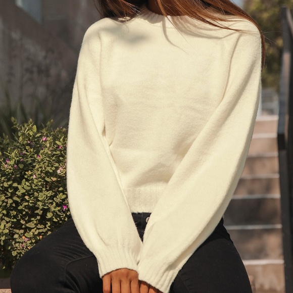 Lulus Sweaters - Ivory Balloon Sleeve Sweater - NWT